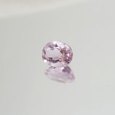 画像3: ピンクフローライト ルース 2.36ct 中国産【 1点物 】蛍石 天才の石 ピンク フローライト 裸石  ハンドメイド材料 ペンダント  指輪 オリジナルアクセサリー 宝石 jewelry  天然石 パワーストーン 【 送料無料 】 (3)