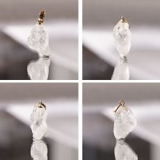 画像2: 【大決算SALE 30%OFF】 フェナカイト ラフ 原石 ペンダントトップ K18 3.25ct AAAランク 日本製【 1点もの 】ロシア産 ラフ原石 Phenakite 希少石 レア  誕生石 天然石 原石アクセサリー フェナス石 鉱物 pendant ネックレス 【 送料無料 】パワーストーン 浄化 お守り 天然石 カラーストーン (2)