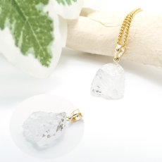 画像3: 【大決算SALE 30%OFF】 フェナカイト ラフ 原石 ペンダントトップ K18 4.7ct AAAランク 日本製 【 1点もの 】ロシア産 ラフ原石 Phenakite 希少石 レア  誕生石 天然石 原石アクセサリー フェナス石 鉱物 pendant ネックレス 【 送料無料 】パワーストーン 浄化 お守り 天然石 カラーストーン (3)