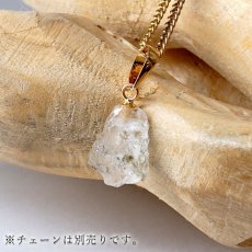 画像7: フェナカイト 2.0ct ペンダントトップ ロシア産 K18 ラフ 原石 【 一点もの 】 Phenakite 日本製 希少石 フェナス石 ネックレス パワーストーン 浄化 (7)