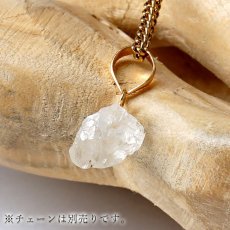 画像3: フェナカイト 2.0ct ペンダントトップ ロシア産 K18 ラフ 原石 【 一点もの 】 Phenakite 日本製 希少石 フェナス石 ネックレス パワーストーン 浄化 (3)