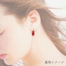 画像3: ルビーアンバー ピアス K18 リトアニア産 突き刺しタイプ ドロップ 琥珀 Amber アンバー 天然石 パワーストーン カラーストーン (3)