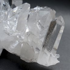 画像3: ゼッカデソーザ水晶 原石 クラスター 303.2g ブラジル・ゼッカデソーザ産 【一点もの】 Zecadesouza Quartz 稀少石 浄化 天然石 パワーストーン カラーストーン (3)