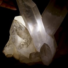 画像9: 山梨乙女水晶 原石 約10.9kg 山梨県産 【特大】 一点もの Otome Quartz 乙女鉱山 国産水晶 お守り 浄化 天然石 パワーストーン カラーストーン (9)