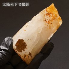 画像4: 山梨乙女水晶 原石 約71.6g 山梨県産 【通販専売】 一点もの 酸化鉄 Otome Quartz 乙女鉱山 国産水晶 お守り 浄化 天然石 パワーストーン カラーストーン (4)