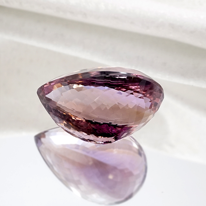 【 一点もの 】 アメトリン ルース 145.75ct ドロップ ブラジル産 Ametrine アメジスト シトリン バイカラー 誕生石 希少石  天然石 パワーストーン カラーストーン